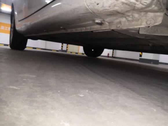 [无锡·苏B] 二手荣威荣威3502014款 1.5L 自动迅悦版