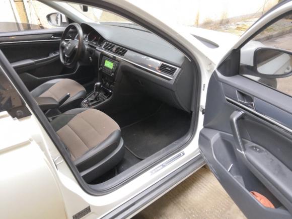 [南京·苏A] 二手大众蔚领2018款 1.5L 自动舒适型