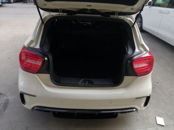 [广州·粤K] 二手奔驰奔驰A级AMG2014款 AMG A 45 4MATIC