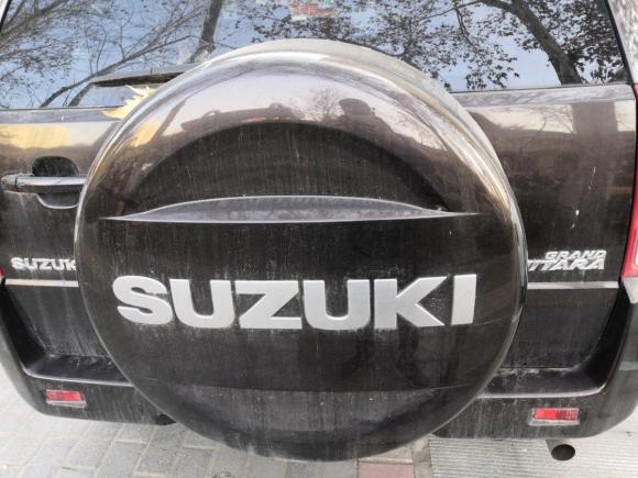 [西安·陕A] 二手铃木超级维特拉2012款 2.4L AT豪华导航5门版