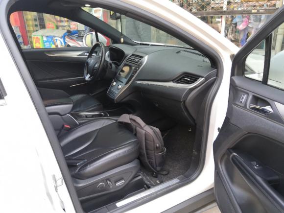 [南京·苏A] 二手林肯林肯MKC2017款 2.0T 两驱尊享版