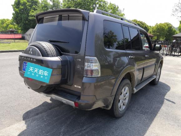 [无锡·苏B] 二手三菱帕杰罗2011款 3.0L 精英版