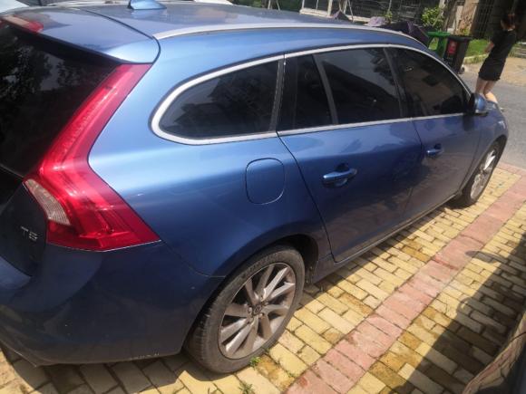 [南昌·赣F] 二手沃尔沃沃尔沃V602014款 改款 T5 智逸版