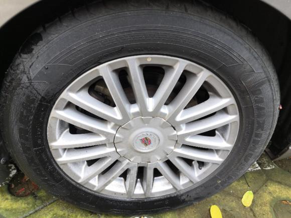 [深圳·粤B] 二手凯迪拉克SLS赛威2011款 2.0T 精英型