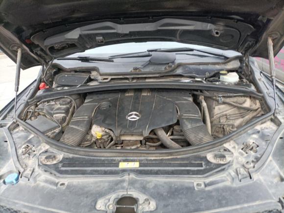 [义乌·浙G] 二手奔驰奔驰R级2015款 R 320 4MATIC 豪华型