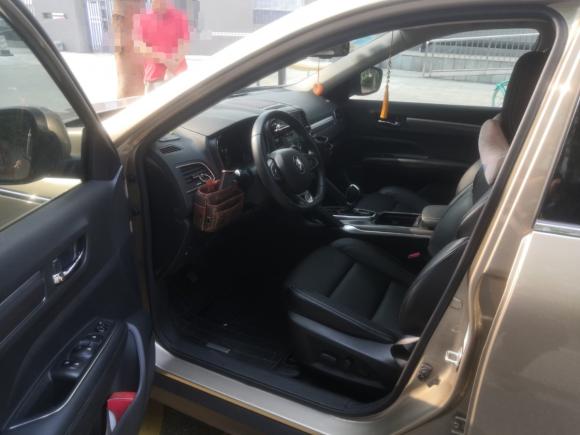 [佛山·粤E] 二手雷诺科雷傲2017款 2.5L 两驱尊贵版