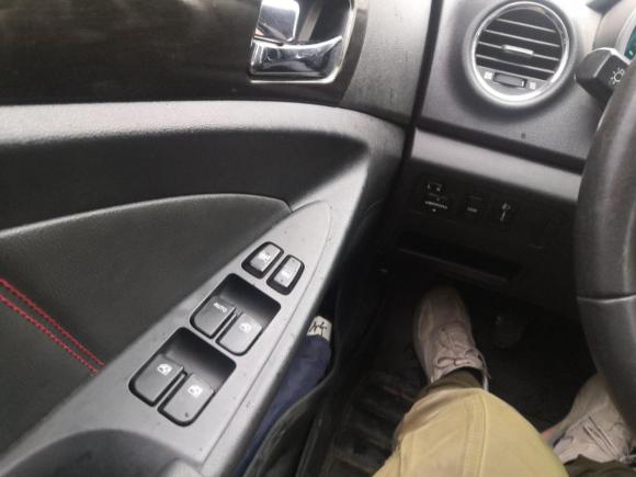 [金华·浙G] 二手长安逸动XT2013款 1.6L 手动致酷型 国IV