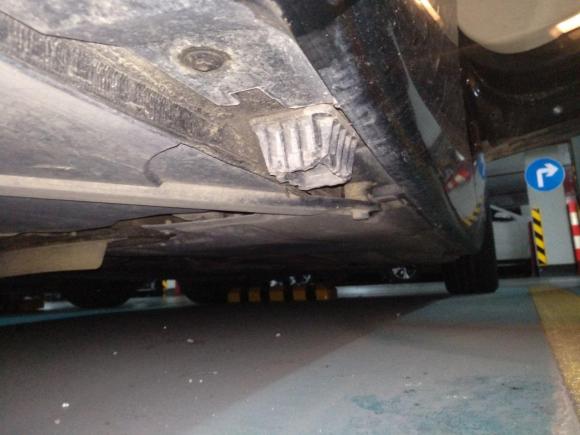 [广州·粤A] 二手宝马宝马5系GT2010款 535i 豪华型