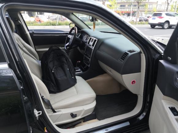 [北京·京L] 二手克莱斯勒克莱斯勒300C2006款 2.7L 豪华版