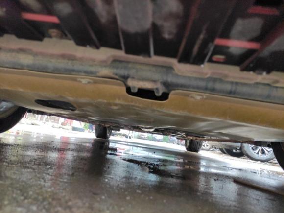 [武汉·鄂A] 二手长安悦翔V72015款 1.6L 自动乐享型 国IV