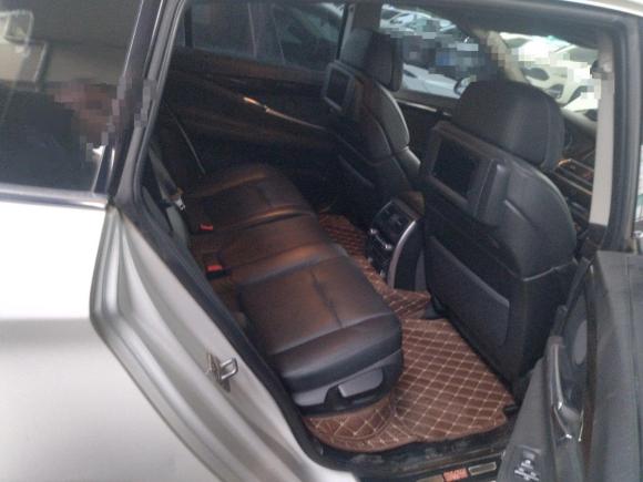 [济南·鲁A] 二手宝马宝马5系GT2011款 535i xDrive豪华型