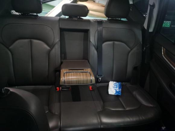 [苏州·苏E] 二手荣威荣威RX82019款 30T 智联网两驱超群旗舰版