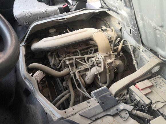 [西安·陕A] 二手福田风景G92016款 2.4L商运版长轴4G69