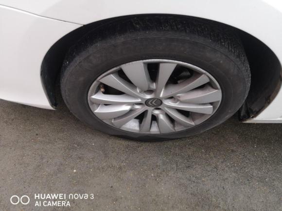 [上海·沪C] 二手雪铁龙世嘉2012款 三厢 1.6L 手动品尚型