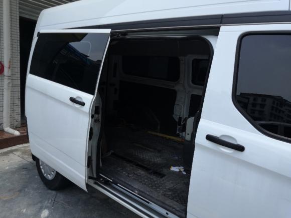 [佛山·粤A] 二手福特全顺2017款 2.0T柴油多功能商用车中轴中顶国V