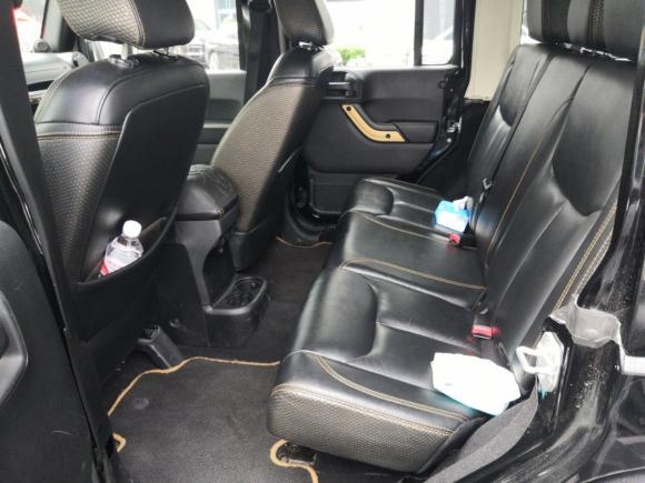 [深圳·闽B] 二手Jeep牧马人2014款 3.6L 龙腾典藏版