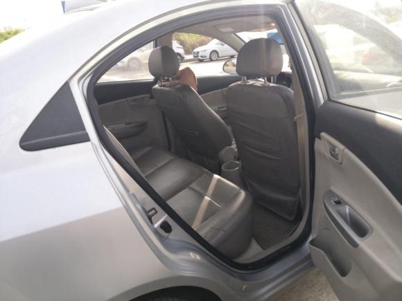 [成都·川A] 二手长安悦翔V52012款 1.5L 手动梦幻型