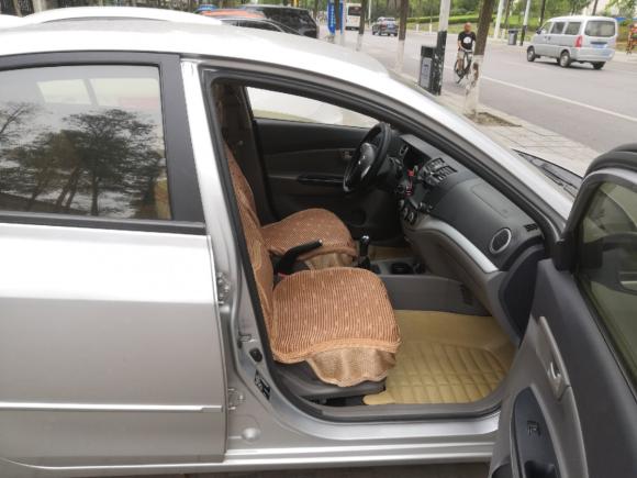 [成都·川A] 二手长安悦翔2012款 三厢 1.5L 手动豪华型