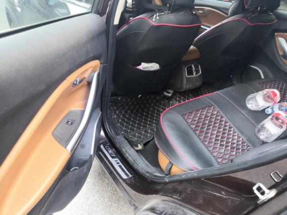 [武汉·鄂A] 二手东南东南DX72015款 1.5T 自动豪华型