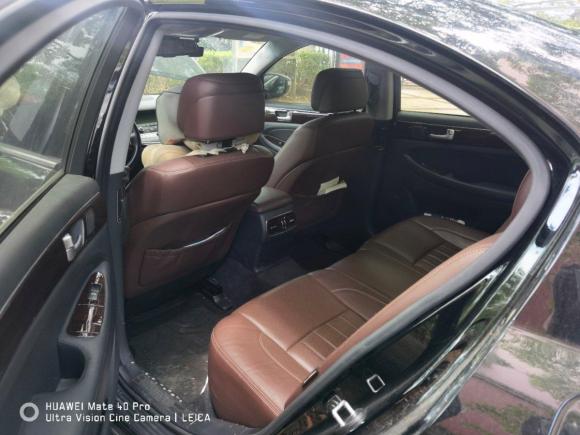 [上海·鄂A] 二手现代劳恩斯2012款 3.0L GDI豪华版