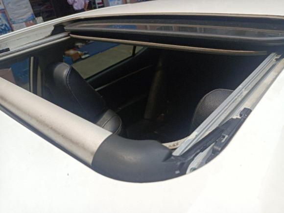 [深圳·粤B] 二手丰田卡罗拉双擎E+2019款 1.8L E-CVT领先版