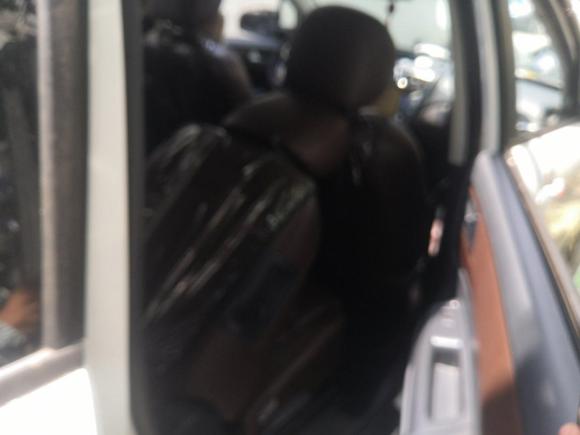 [上海·苏K] 二手海马福美来MPV2017款 六座版 1.5T 自动适·畅型