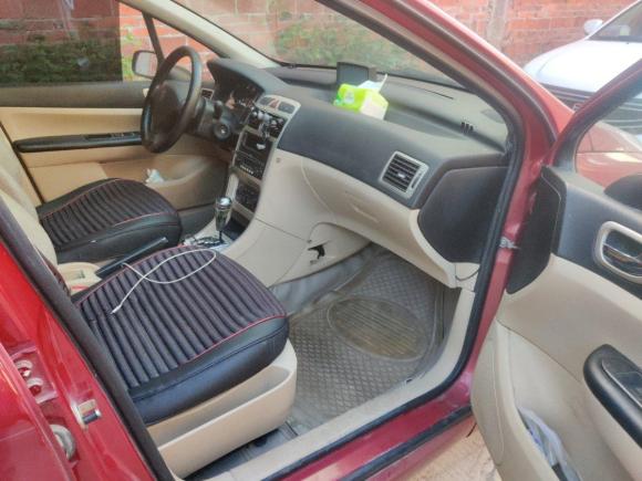 [深圳·豫C] 二手标致标致3072010款 两厢 1.6L 自动舒适版