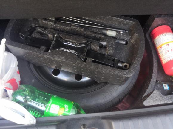 [常州·苏D] 二手奔腾奔腾X402017款 1.6L 自动尊贵型