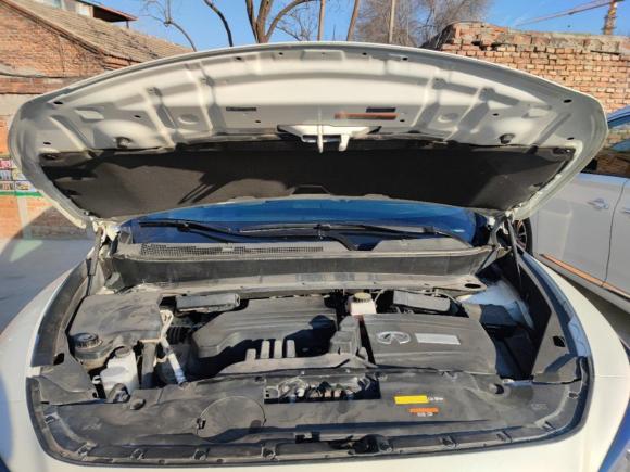 [北京·京N] 二手英菲尼迪英菲尼迪QX602016款 2.5 S/C Hybrid 两驱卓越版 国V