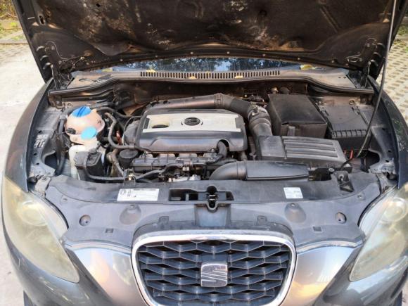 [上海·皖P] 二手西雅特LEON2012款 1.8TSI FR