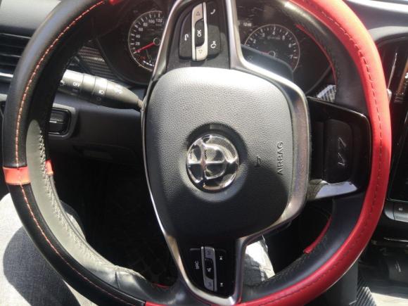 [南通·苏F] 二手中华中华V72018款 280T DCT尊贵型 7座