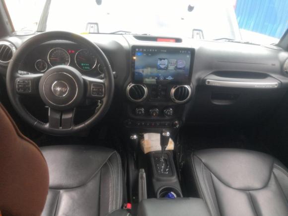 [佛山·粤E] 二手Jeep牧马人2017款 3.0L Sahara 四门舒享版