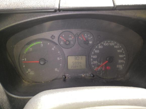 [成都·川A] 二手福特新世代全顺2009款 2.4T柴油标准型短轴中顶国III