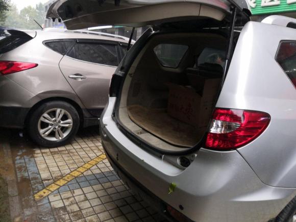 [西安·陕A] 二手陆风陆风X82012款 探索版 2.0T 柴油4X4超豪华型