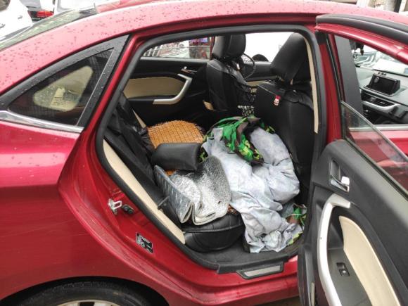 [武汉·鄂A] 二手长安悦翔V72015款 1.6L 自动乐享型 国IV