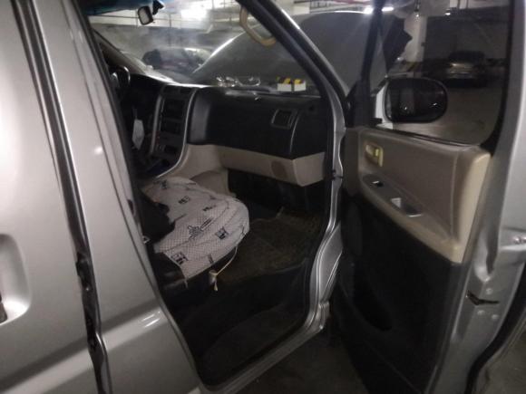 [成都·川A] 二手金杯阁瑞斯2013款 2.0L智领标准型9座 全运纪念版国四9座