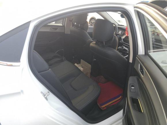 [无锡·晋J] 二手奇瑞艾瑞泽GX2019款 冠军版 1.5L 手动时尚型