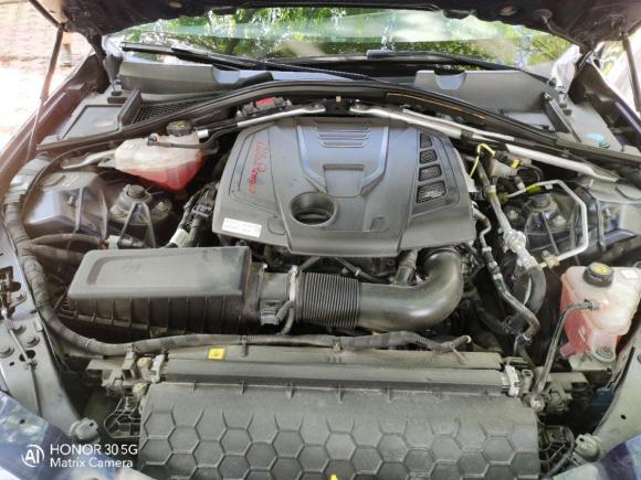 [广州·粤A] 二手阿尔法罗密欧Giulia2017款 2.0T 280HP 豪华版