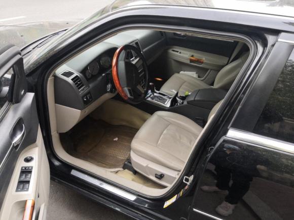 [青岛·鲁U] 二手克莱斯勒克莱斯勒300C2006款 2.7L 豪华版