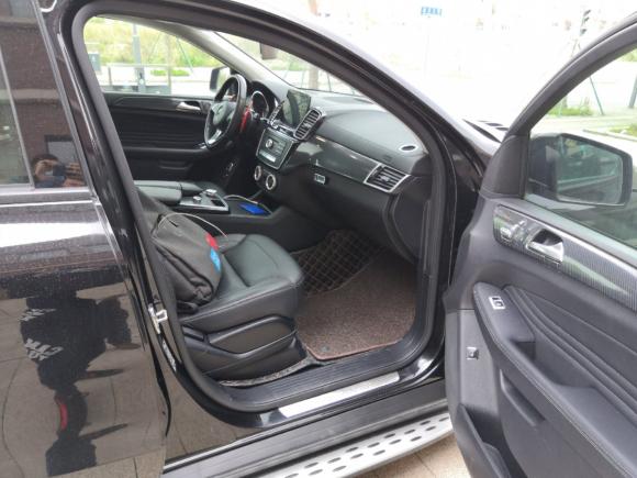 [成都·川A] 二手奔驰奔驰GLE2015款 GLE 320 4MATIC 轿跑SUV
