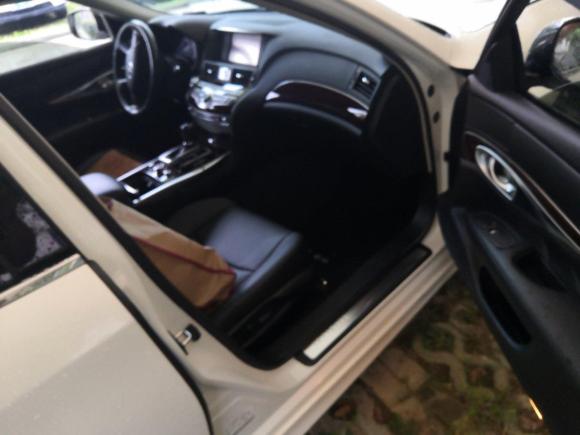 [温州·浙C] 二手英菲尼迪英菲尼迪Q702015款 Q70L 2.5L 悦享版