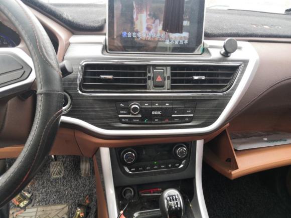 [义乌·浙G] 二手北汽幻速北汽幻速S72018款 1.5T 手动尊享型