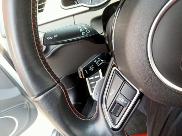 [佛山·粤X] 二手奥迪奥迪S52012款 S5 3.0T Coupe