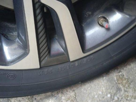 [南昌·赣A] 二手长安逸动2018款 高能版 1.6L GDI 手动先锋型 国V