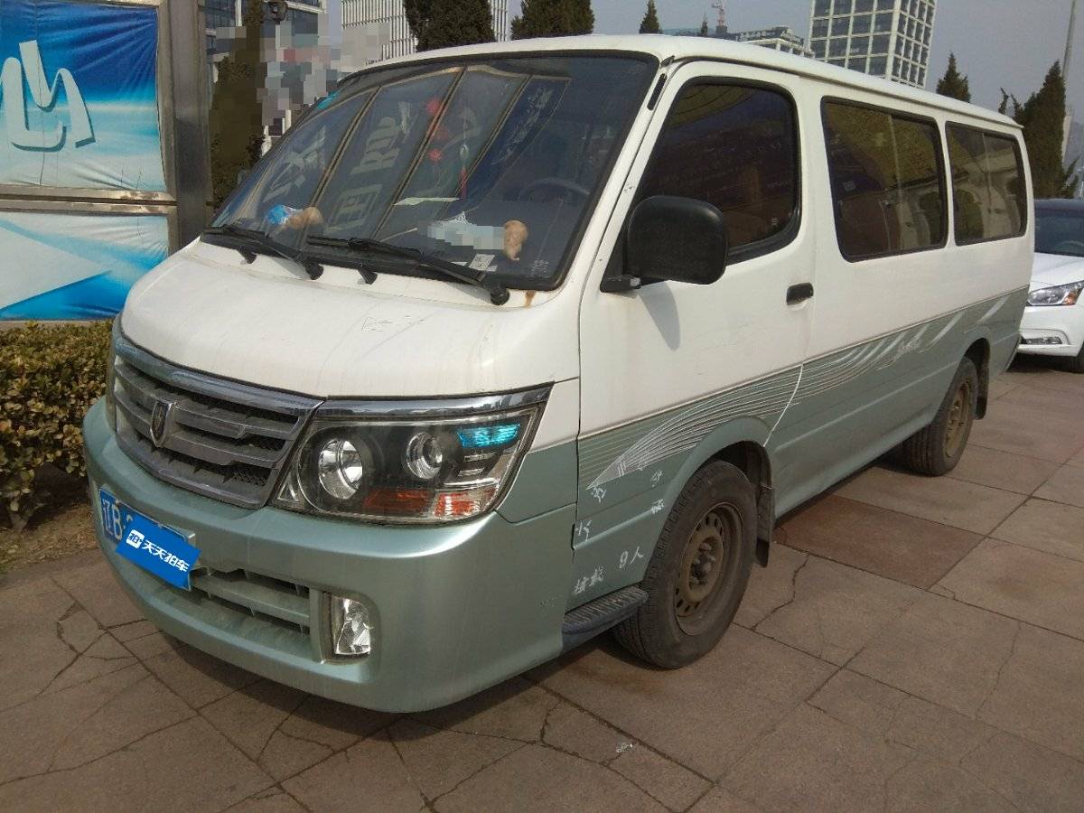 二手车评估师金杯金杯海狮8年车龄能卖多钱