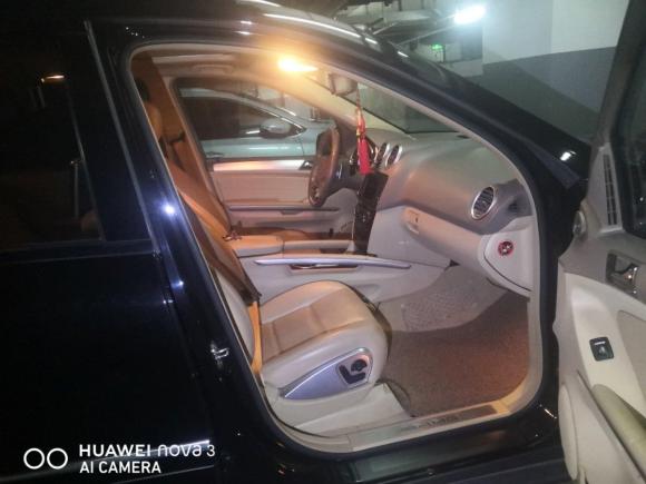 [上海·沪A] 二手奔驰奔驰M级AMG2011款 AMG ML 63
