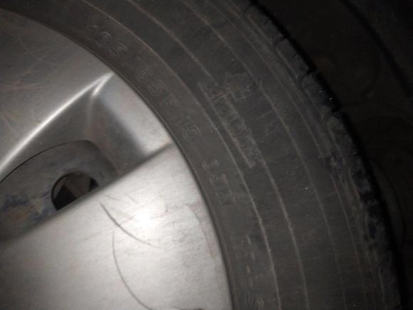 [金华·浙G] 二手丰田雅力士2011款 1.6E 自动魅动版