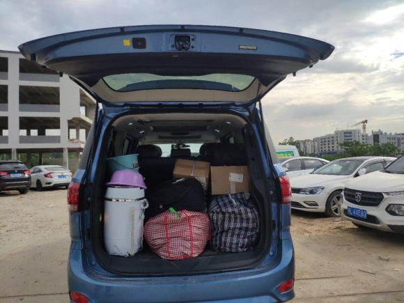 [广州] 上汽大通 上汽大通g10 2016款 2.0t 自动豪华行政版