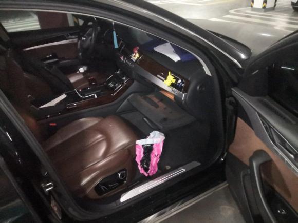 [南昌·赣A] 二手奥迪奥迪A82011款 A8L 3.0 TFSI quattro舒适型(213kW)