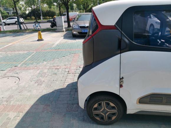 [上海·沪A] 二手宝骏宝骏E2002019款 250KM 智行版